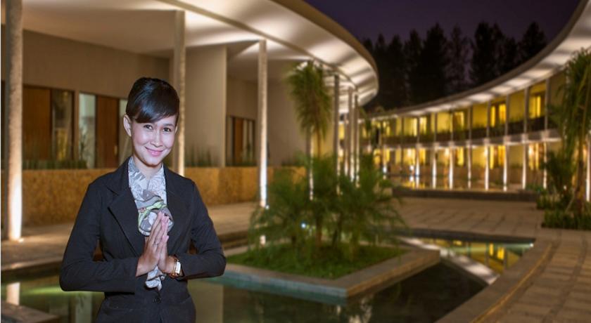 Hotel Neo+ Green Savana Sentul City Bogor Dış mekan fotoğraf