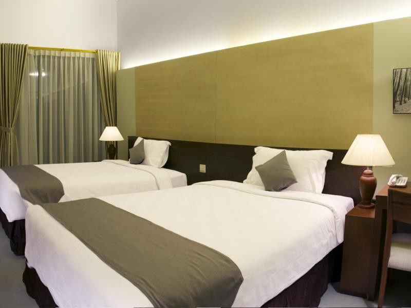 Hotel Neo+ Green Savana Sentul City Bogor Dış mekan fotoğraf