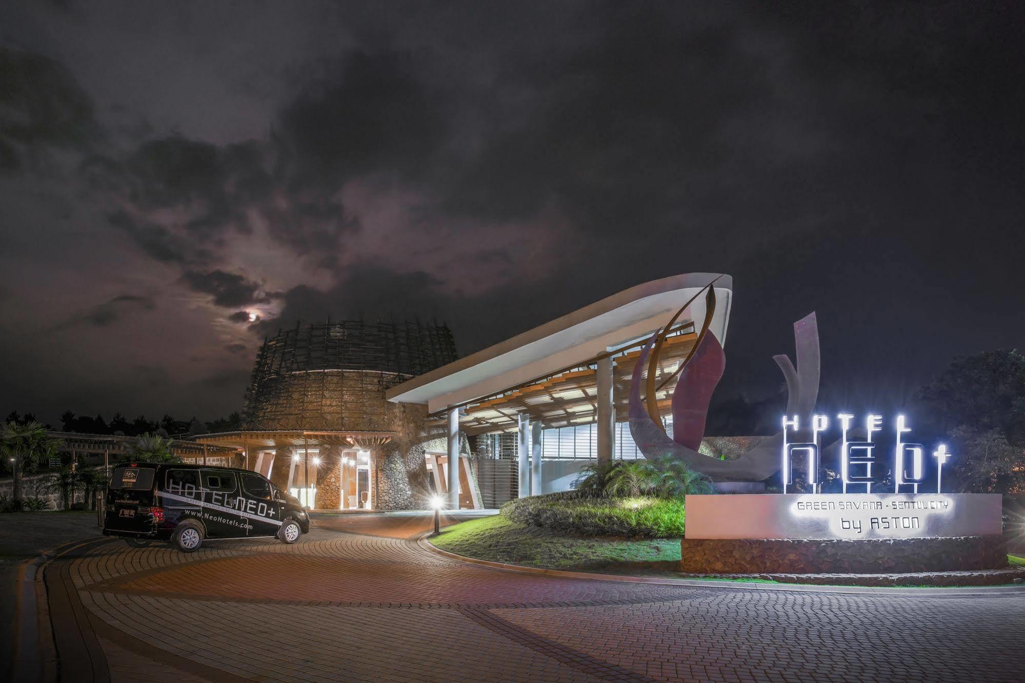 Hotel Neo+ Green Savana Sentul City Bogor Dış mekan fotoğraf